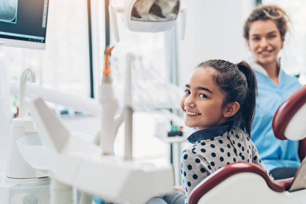 Adult Braces Say Goodbye to Traditional Braces